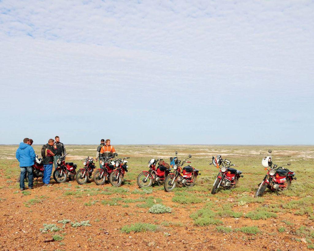 retclassbikeau1701_article_058_01_02
