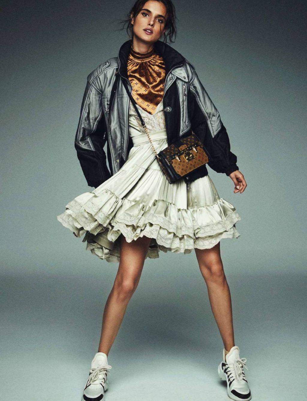 ellees2010_article_190_01_10
