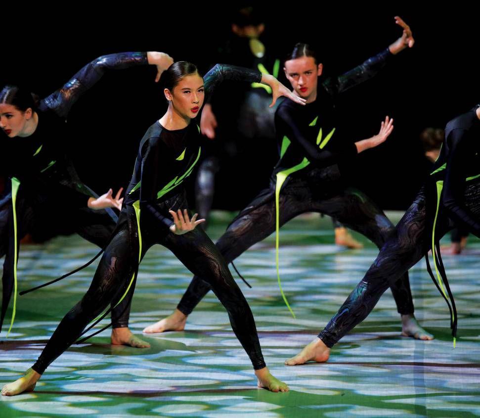 danceau181001_article_056_01_03