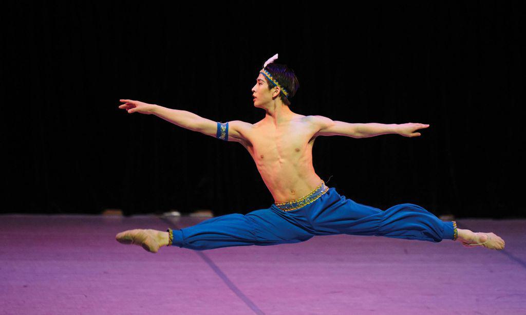 danceau191001_article_058_01_01