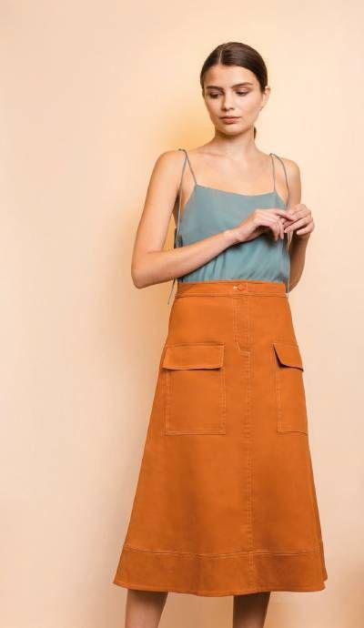 herworldsg2002_article_028_01_04
