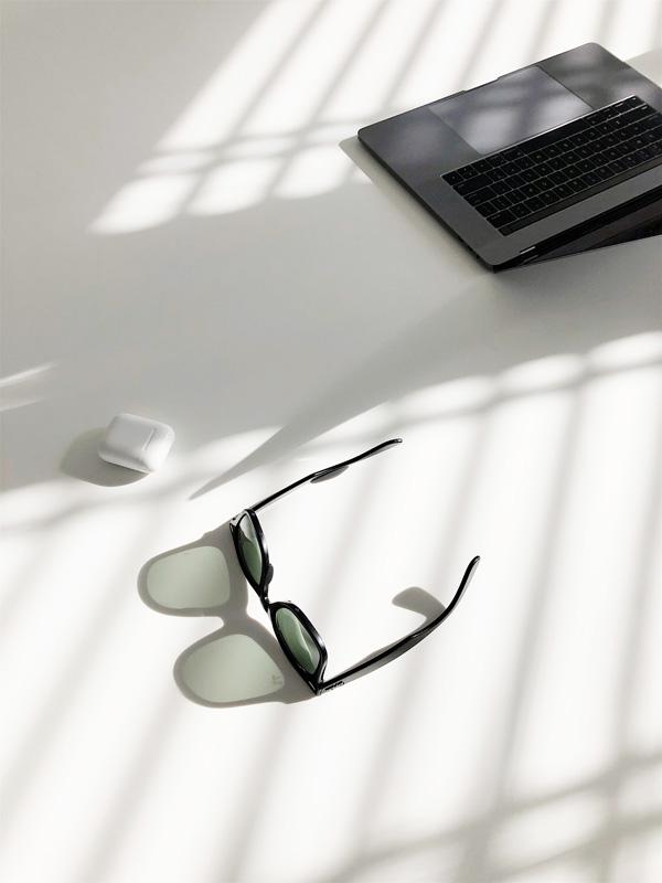 Entrepreneurial anxiety; photograph of glasses on table by Kirill Zakharov