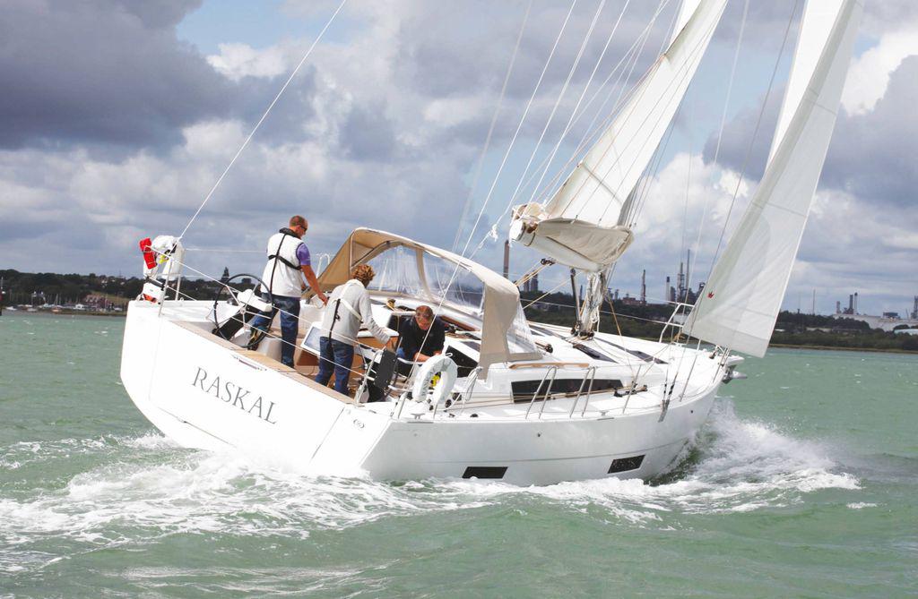 sailtoduk2006_article_070_01_01
