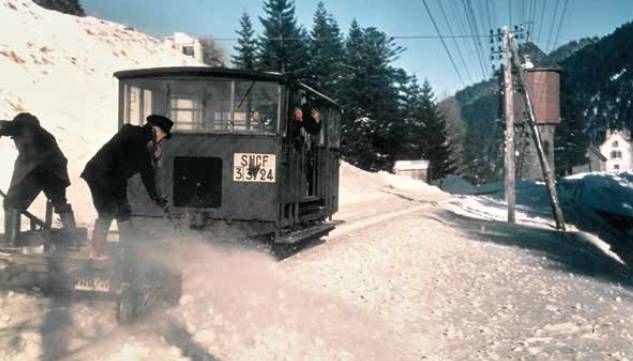 ferrov190301_article_018_01_01