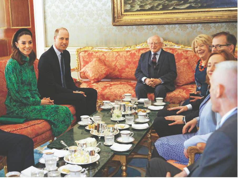 hellouk200316_article_052_01_02