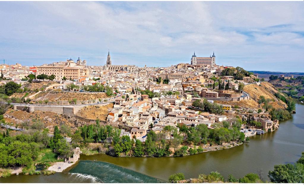 manmagde2010_article_124_01_01